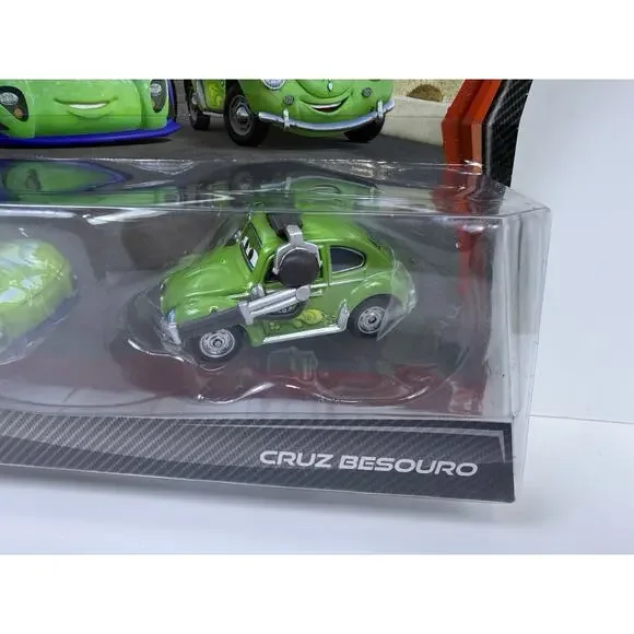 NIB Disney Pixar Cars 2 Carla Velosa & Cruz Besouro Diecast 1:55 Car Set - Picture 3 of 8